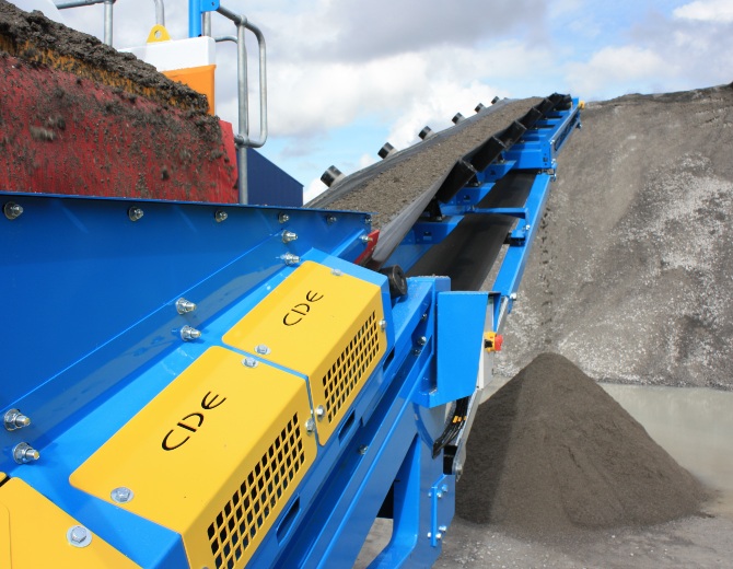 Clean-Sand-Stockpile-at-Gleeson-Quarries-670x520